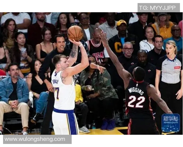 2011至2012赛季湖人与热火的巅峰对决回顾与精彩瞬间解析 2011至2012赛季湖人与热火的巅峰对决回顾与精彩瞬间解析