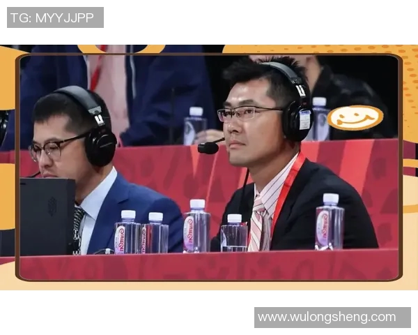 广厦主场迎战北京队常规赛精彩对决引发球迷热议 广厦主场迎战北京队常规赛精彩对决引发球迷热议