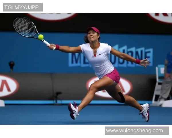 李娜与莎拉波娃巅峰对决直播精彩回顾与赛后分析 李娜与莎拉波娃巅峰对决直播精彩回顾与赛后分析