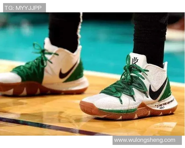 欧文新鞋发布会引发热议踩踏耐克Logo彰显艺术无畏标签的精神