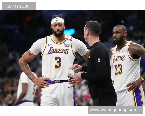 湖人主场迎战马刺2018年12月6日精彩对决回顾与分析 湖人主场迎战马刺2018年12月6日精彩对决回顾与分析