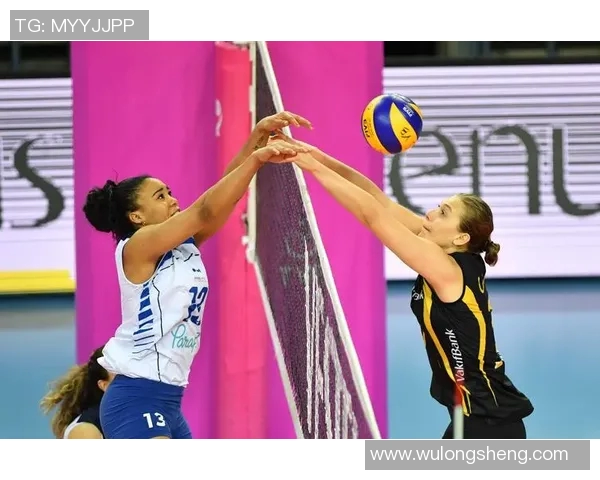 瓦基弗与浩克激战正酣谁能在这场巅峰对决中笑到最后 瓦基弗与浩克激战正酣谁能在这场巅峰对决中笑到最后