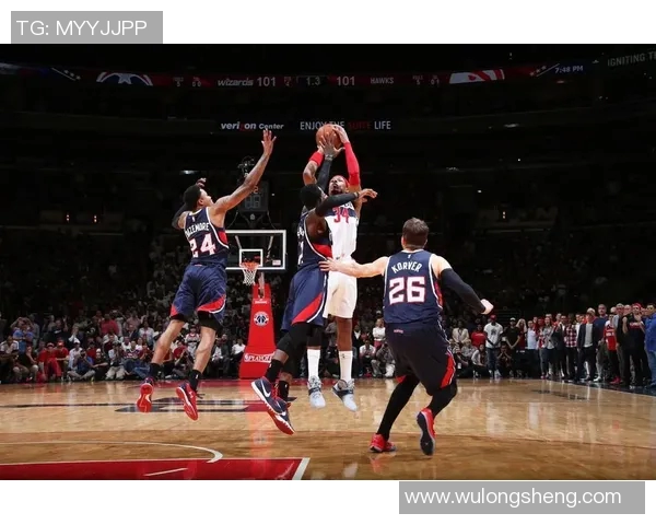 老鹰队与奇才队激战正酣大比分对决引发球迷热议 老鹰队与奇才队激战正酣大比分对决引发球迷热议