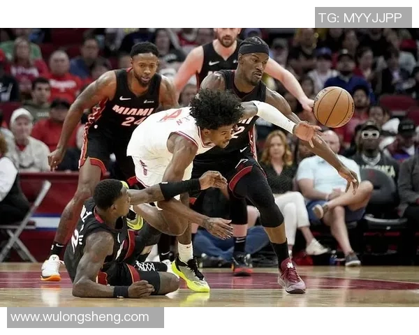 2014至2015赛季火箭与小牛的激烈对决回顾与分析 2014至2015赛季火箭与小牛的激烈对决回顾与分析