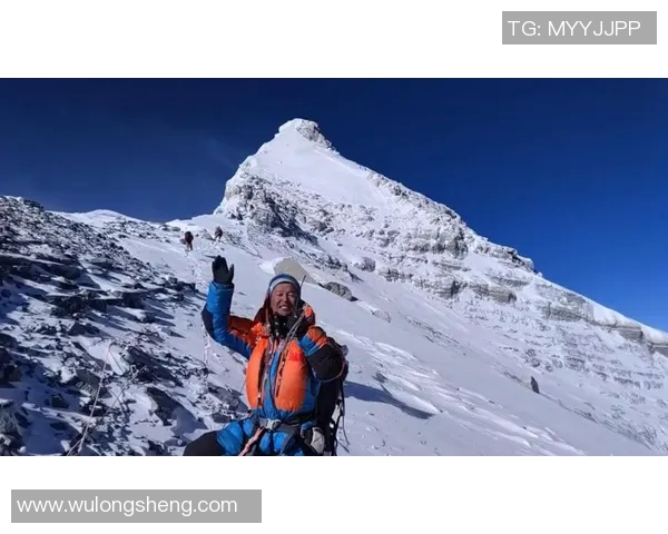 攀登人生的巅峰:周强与深度对话中的挑战与成长 攀登人生的巅峰:周强与深度对话中的挑战与成长