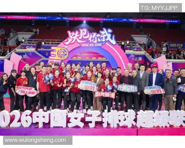 上海排球队的拼搏历程与荣耀瞬间全景纪实