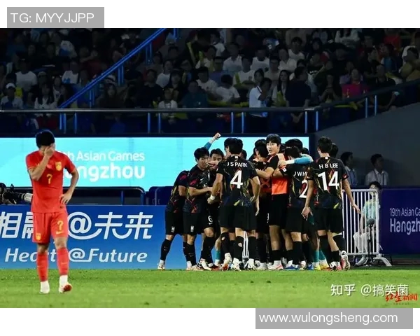 杭州亚运会足球赛评析：本地球队的节奏与表现引发热议